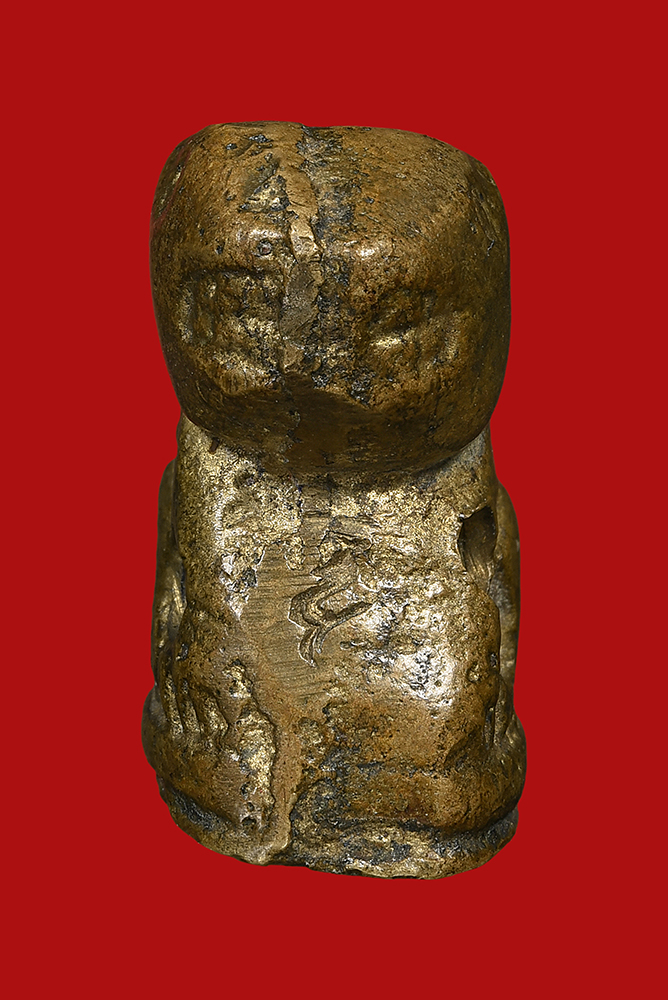 เสือหล่อรุ่น 5 ลพ.วงษ์ เนื้อทองเหลือง วัดปาริวาส ปี2514